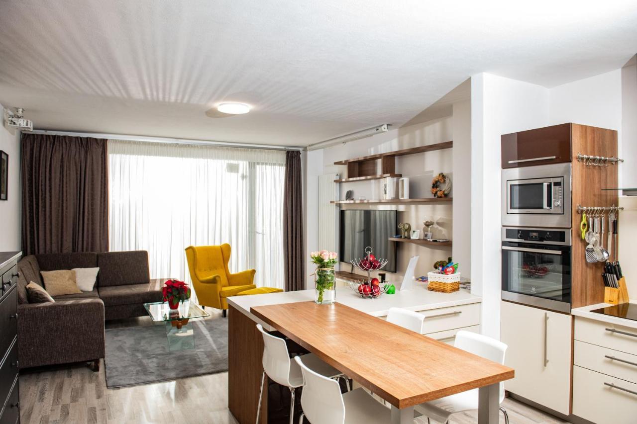 Forest Park Garden Apartment Братислава Екстериор снимка