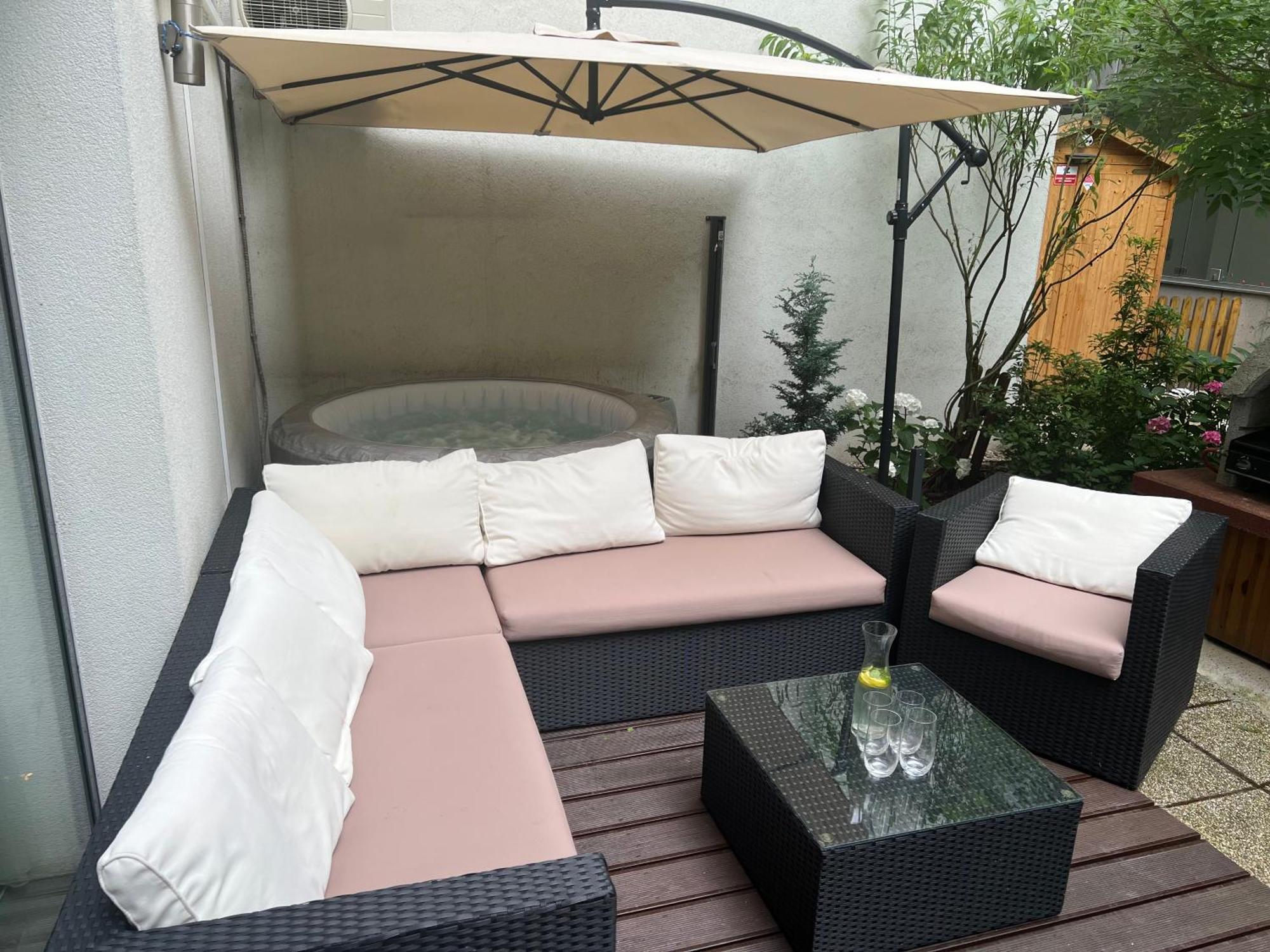 Forest Park Garden Apartment Братислава Екстериор снимка