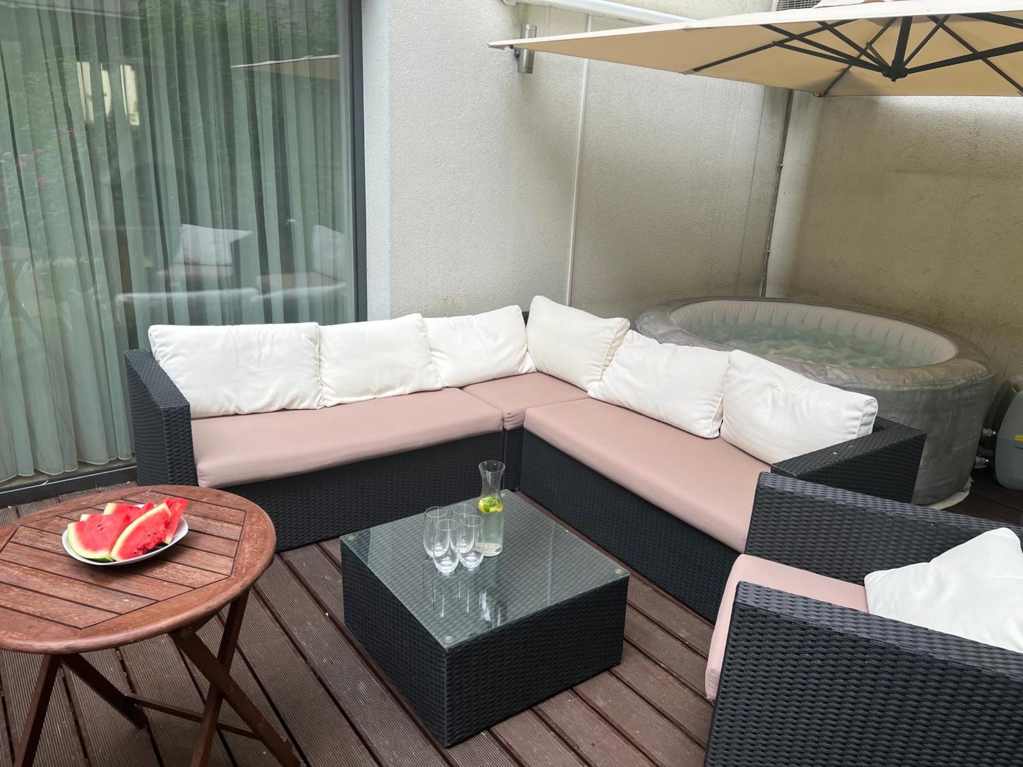 Forest Park Garden Apartment Братислава Екстериор снимка